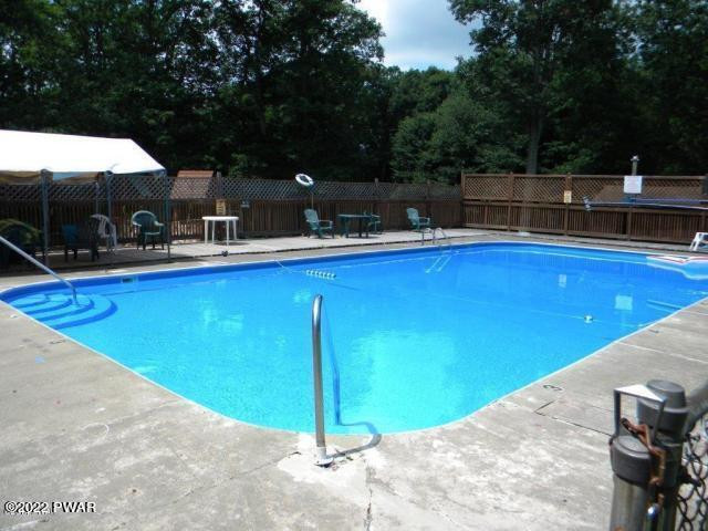 105 Rabbit Lane Hawley, PA 18428 - Photo 7 of 10