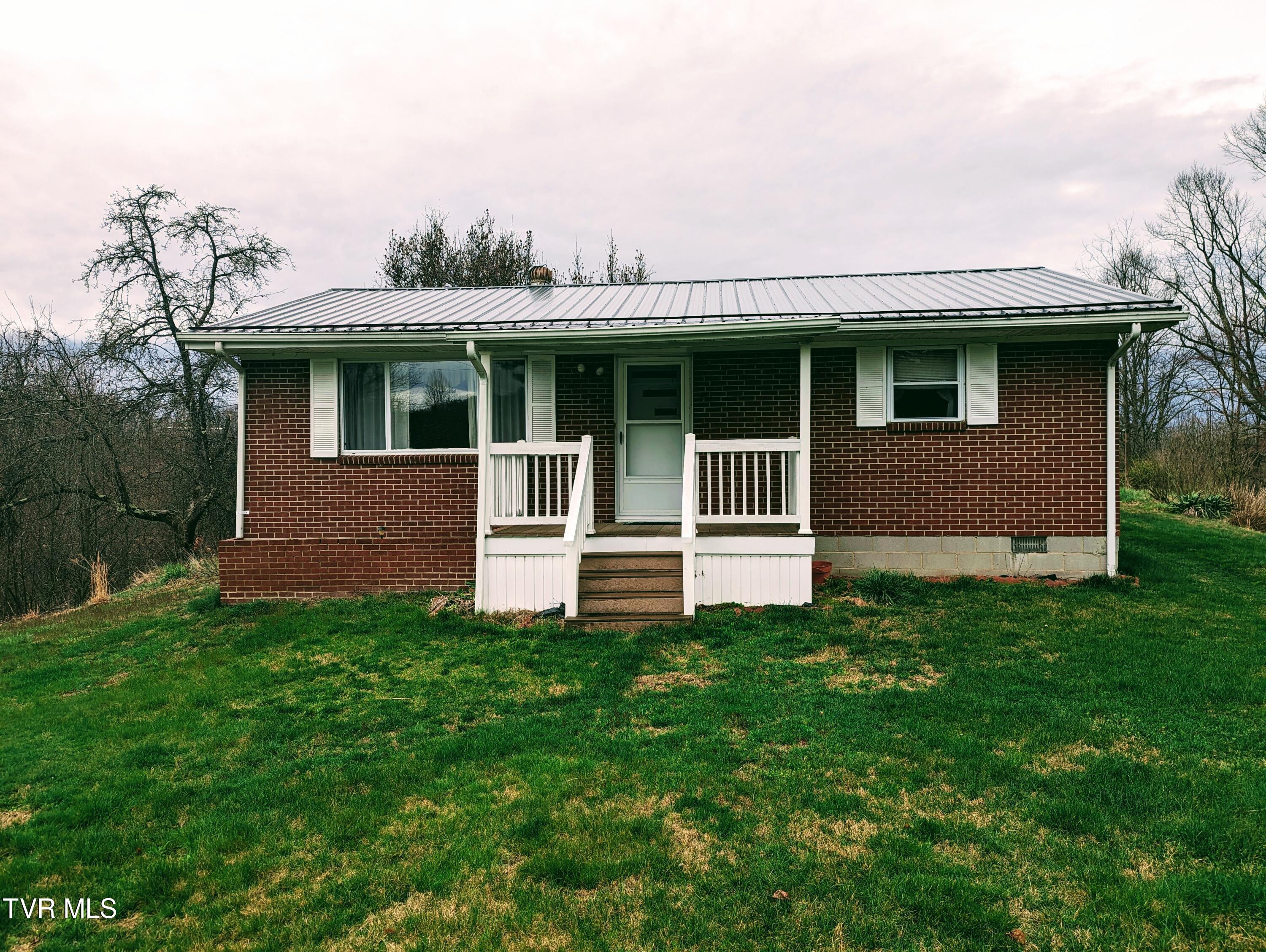 1544 Compton And Combs Road Honaker, VA 24260 - Photo 1 of 33 1000009694