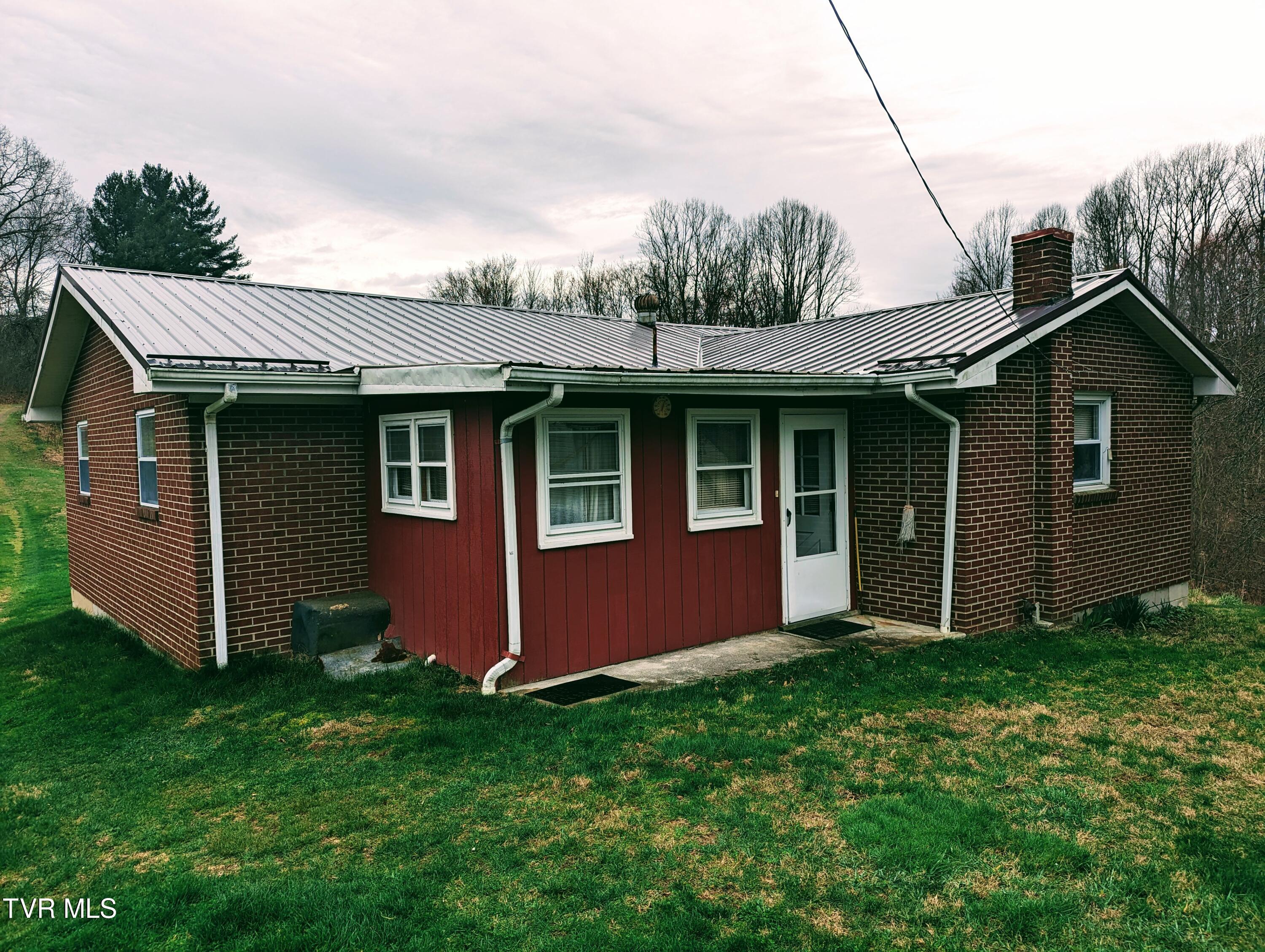 1544 Compton And Combs Road Honaker, VA 24260 - Photo 12 of 33 1000009682