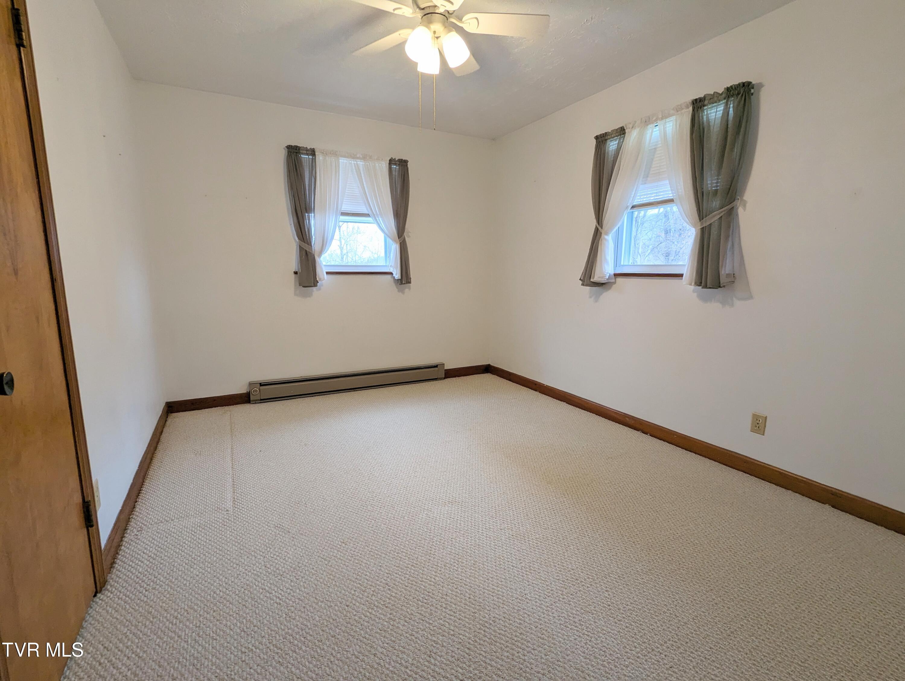 1544 Compton And Combs Road Honaker, VA 24260 - Photo 24 of 33 1000009713