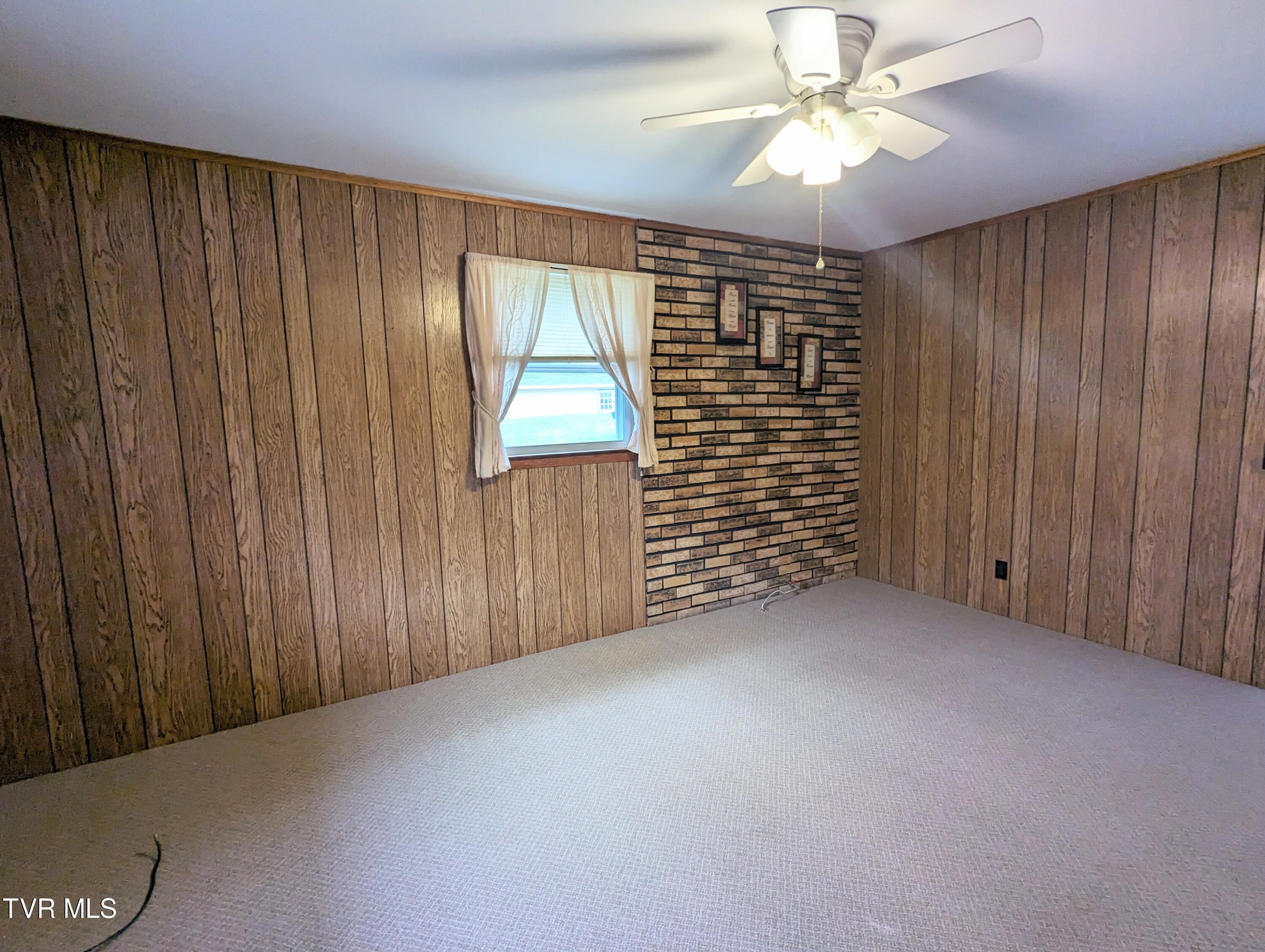 1544 Compton And Combs Road Honaker, VA 24260 - Photo 29 of 33 1000009702