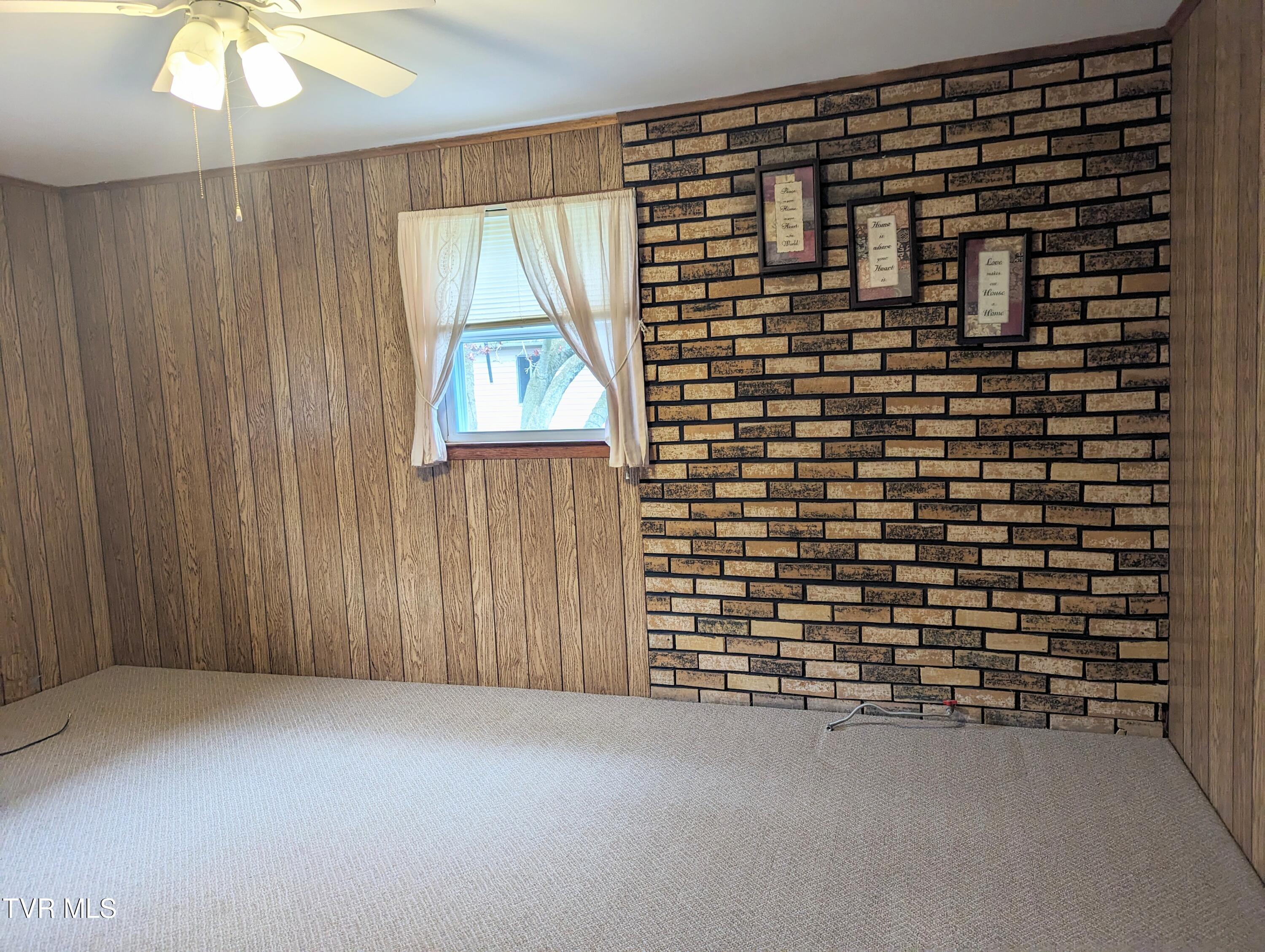 1544 Compton And Combs Road Honaker, VA 24260 - Photo 30 of 33 1000009701