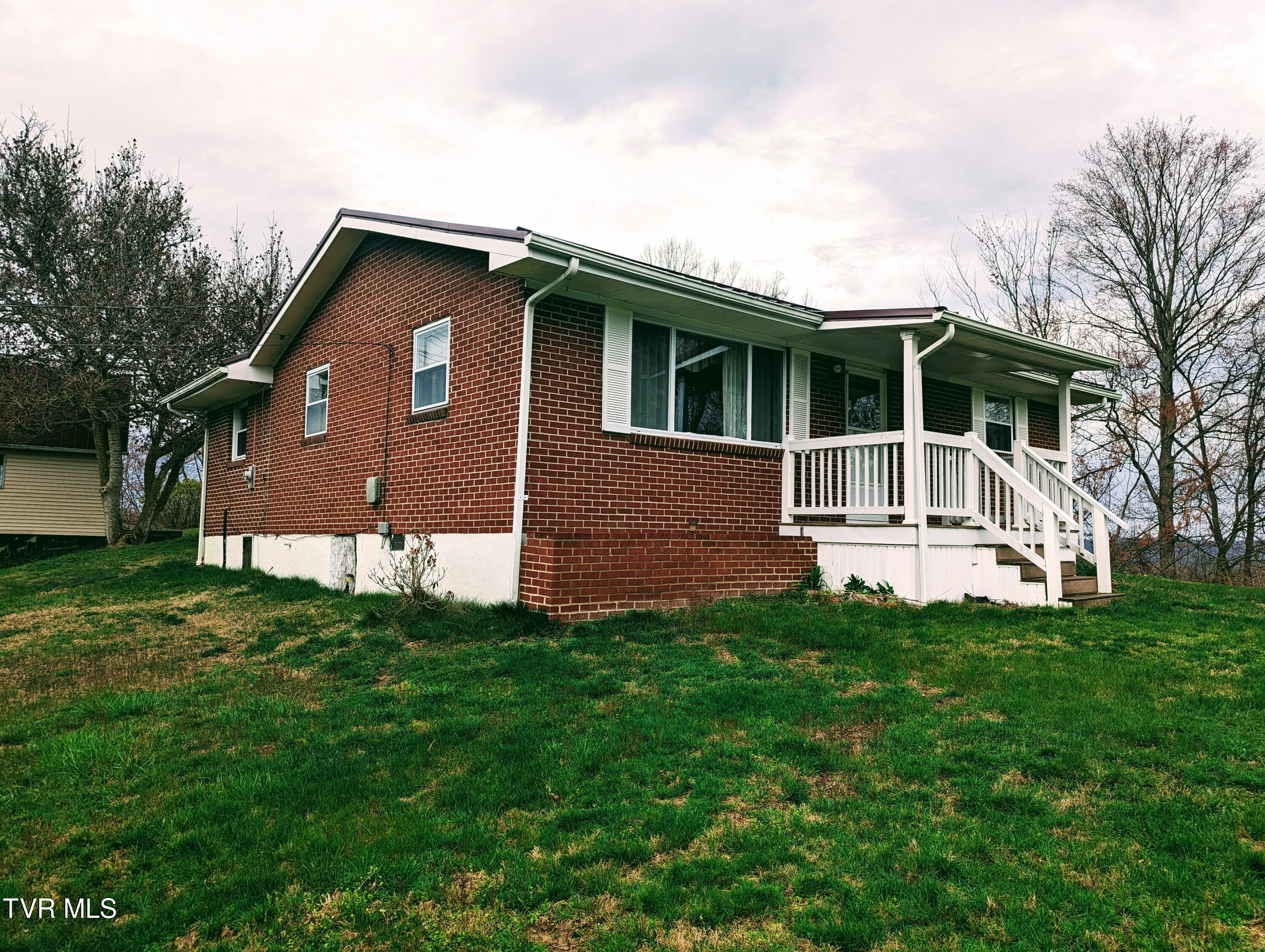 1544 Compton And Combs Road Honaker, VA 24260 - Photo 4 of 33 1000009695