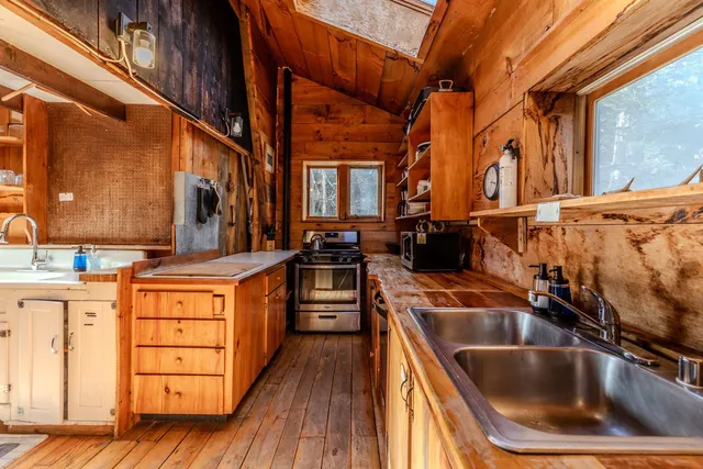 $315,000 | 4410 Pikes Falls Road, Jamaica, VT 05343