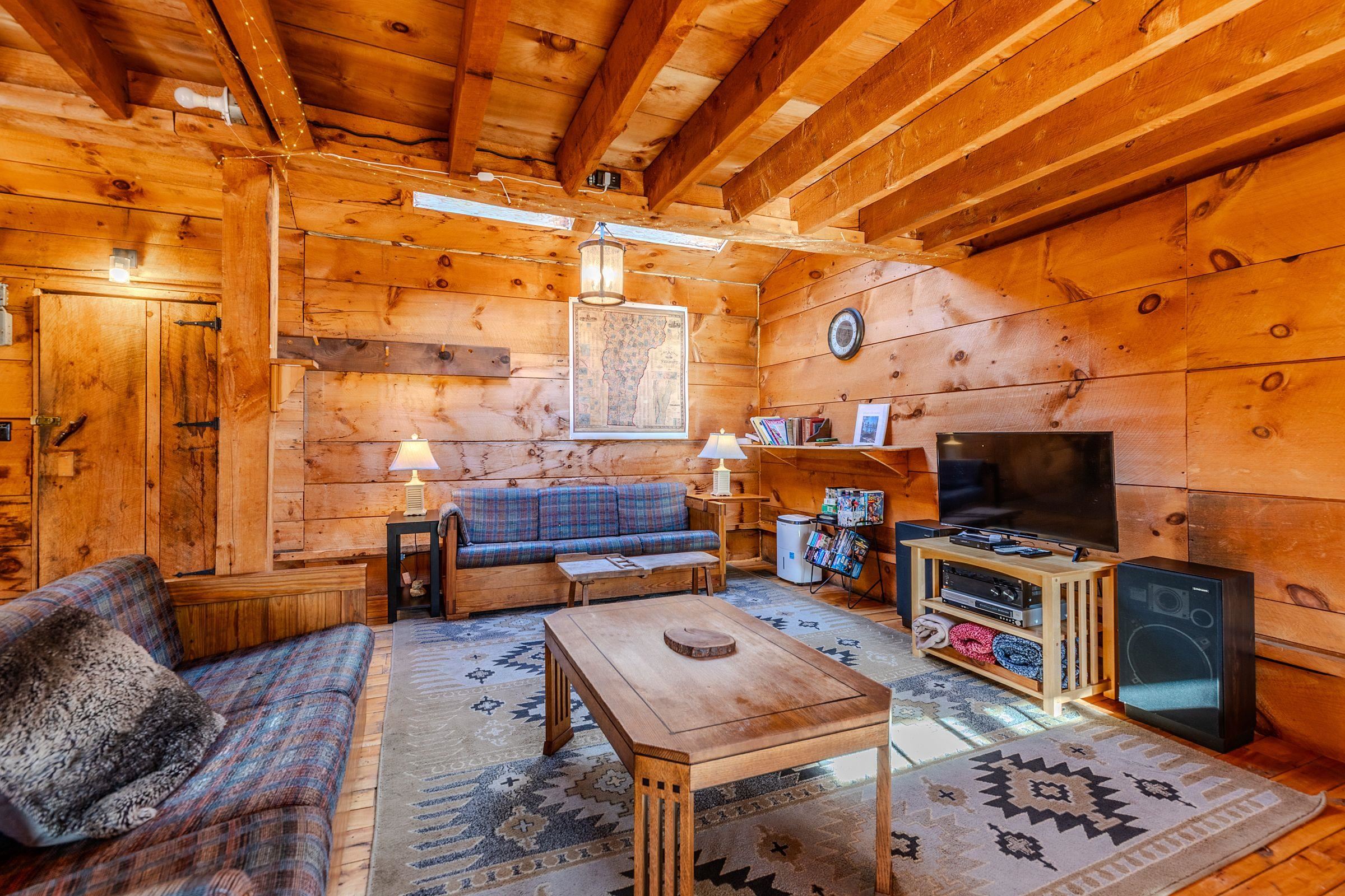 4410 Pikes Falls Road Jamaica, VT 05343 - Photo 9 of 46