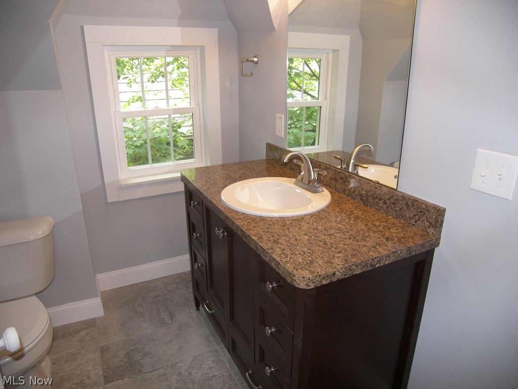 3281 Enderby Road Cleveland, OH 44120 - Photo 18 of 26 Gallery Image 18
