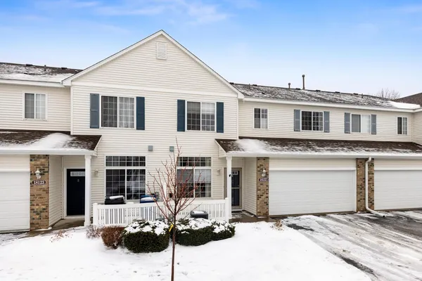 $275,000 | 18122 69th Place North, Maple Grove, MN 55311