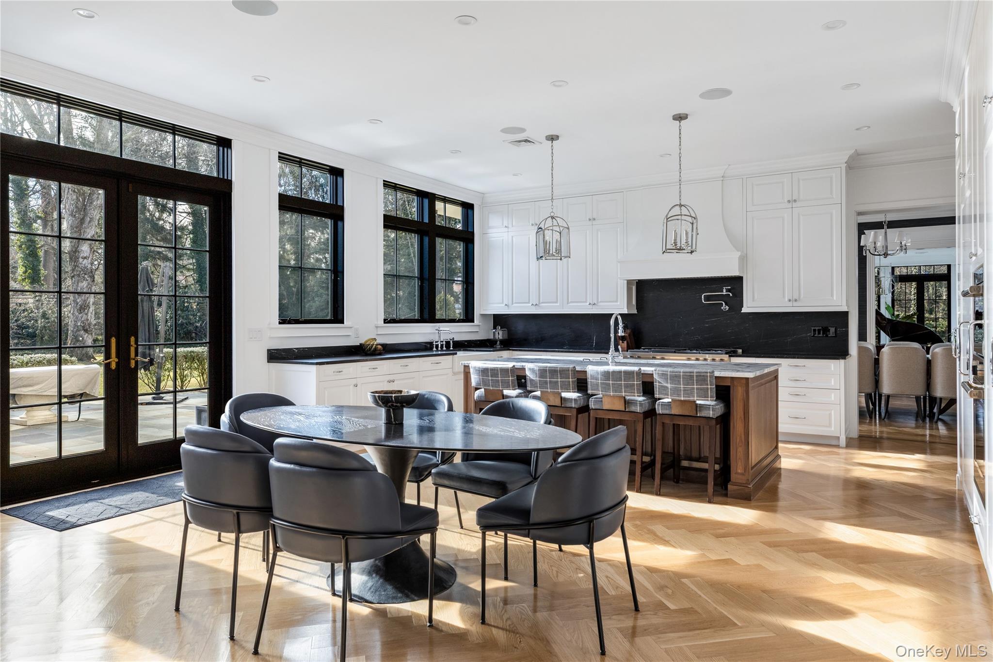 30 Woodacres Road Glen Head, NY 11545 - Photo 11 of 39