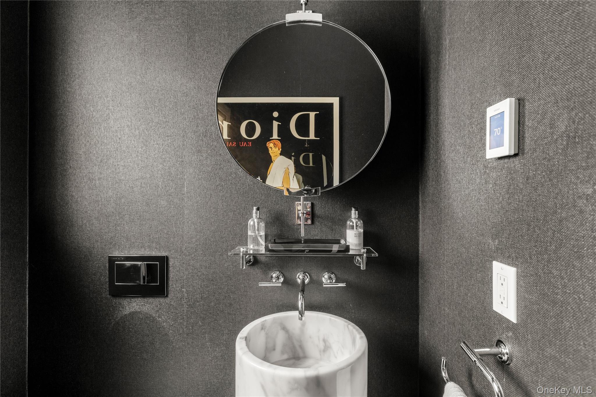 30 Woodacres Road Glen Head, NY 11545 - Photo 19 of 39