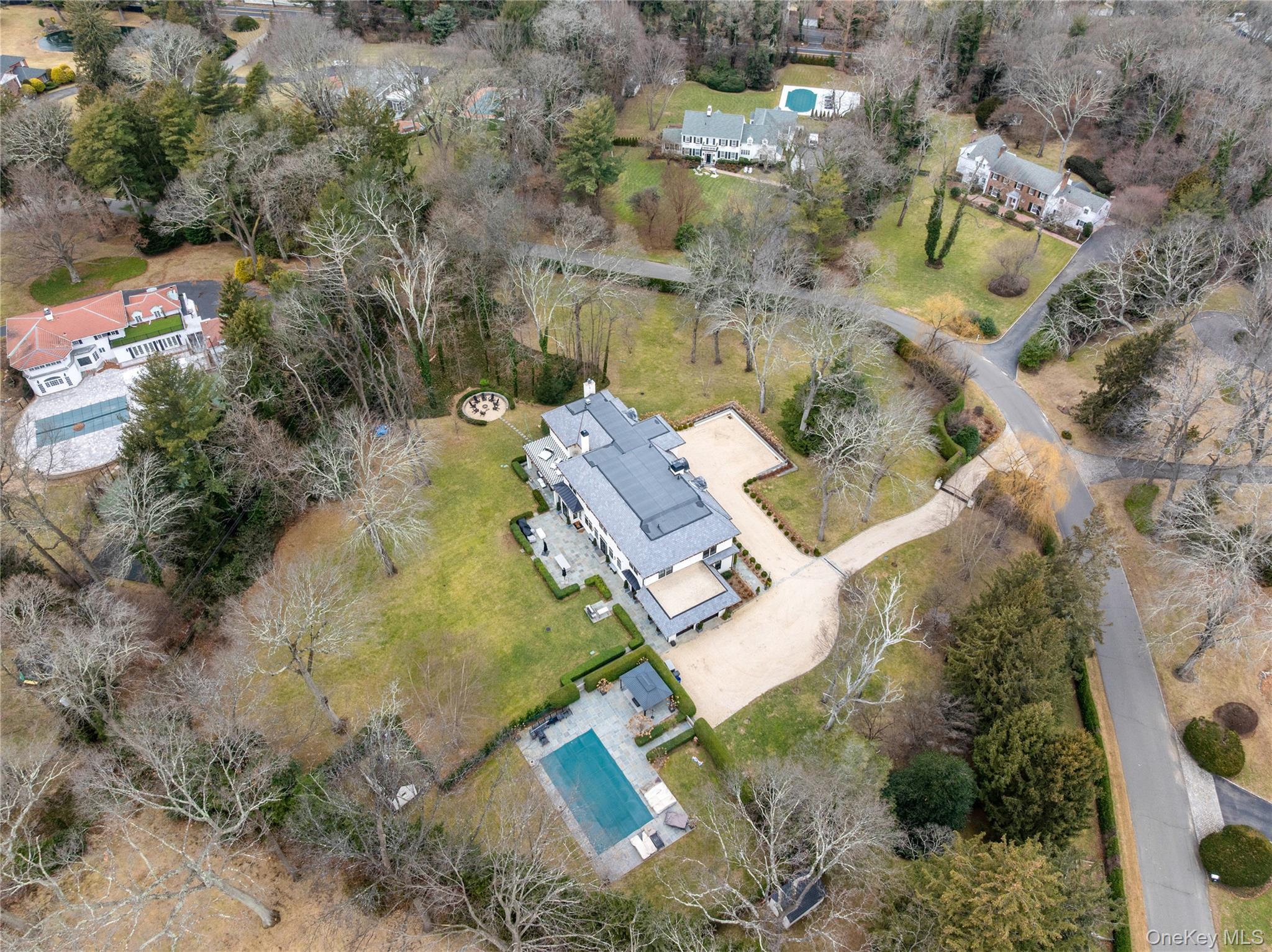 30 Woodacres Road Glen Head, NY 11545 - Photo 3 of 39