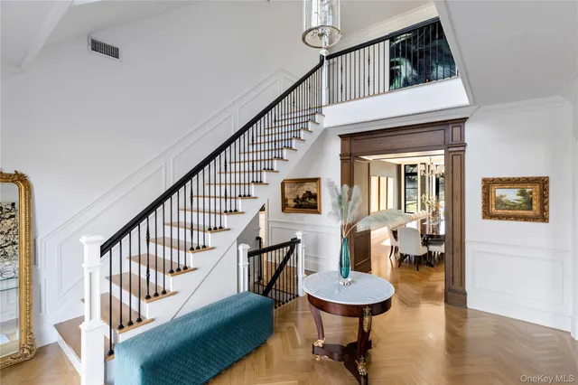 $8,750,000 | 30 Woodacres Road, Glen Head, NY 11545