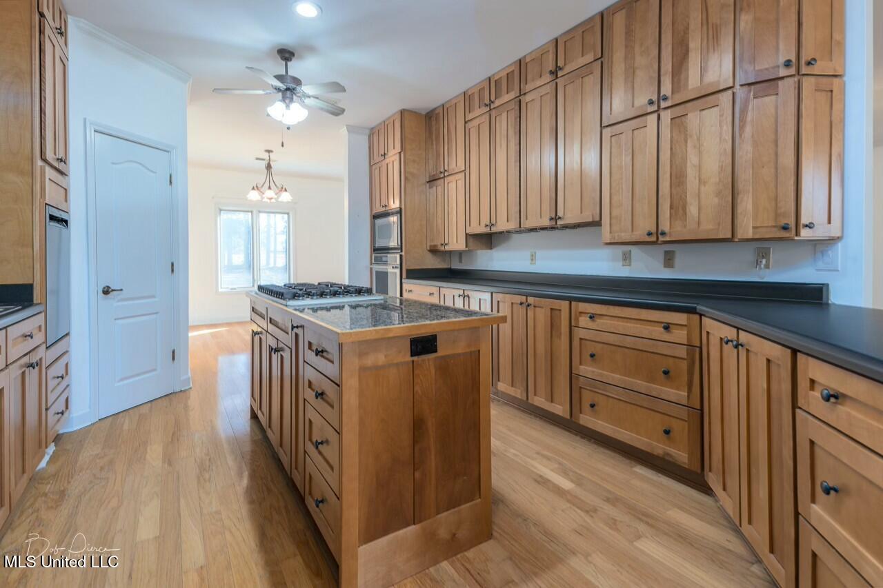 327 Getwell Road Hernando, MS 38632 - Photo 10 of 30 tempImagedhmQ7n