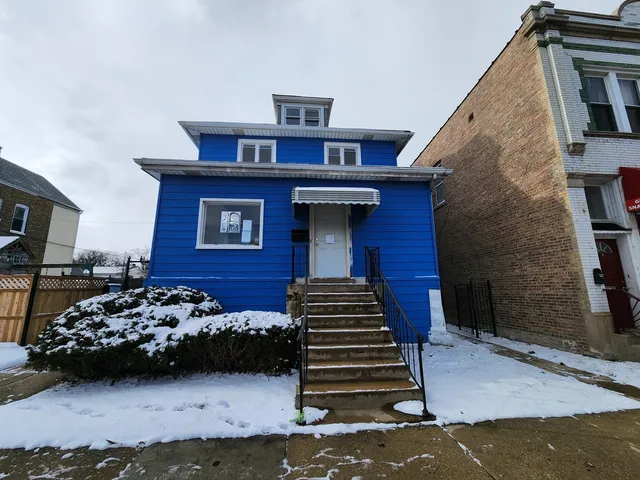 $249,000 | 2632 Ridgeland Avenue, Berwyn, IL 60402