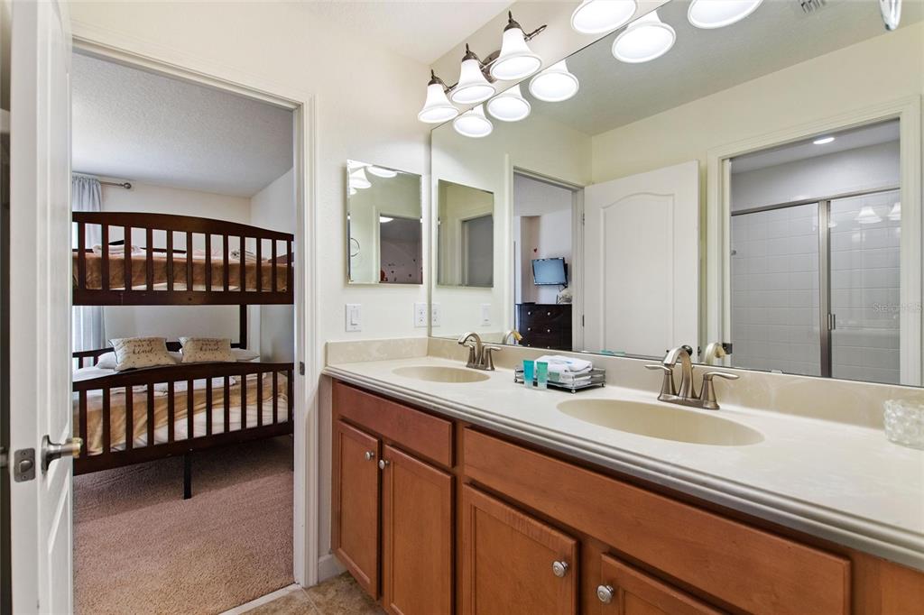 1428 Thunderbird Road Davenport, FL 33896 - Photo 34 of 71