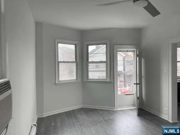 $1,775 | 108 7th Street, Unit 2, Harrison, NJ 07029