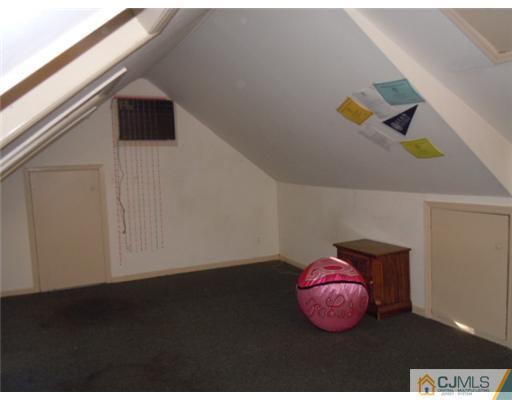 61 Lancaster Road Colonia, NJ 07067 - Photo 12 of 12 Gallery Image 12