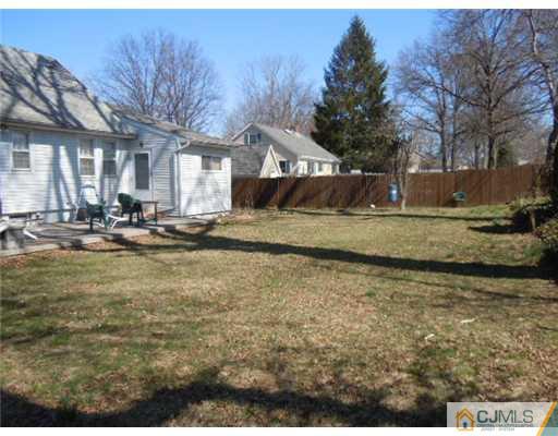 61 Lancaster Road Colonia, NJ 07067 - Photo 3 of 12 Gallery Image 3