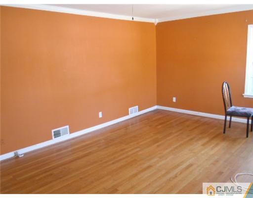 61 Lancaster Road Colonia, NJ 07067 - Photo 4 of 12 Gallery Image 4