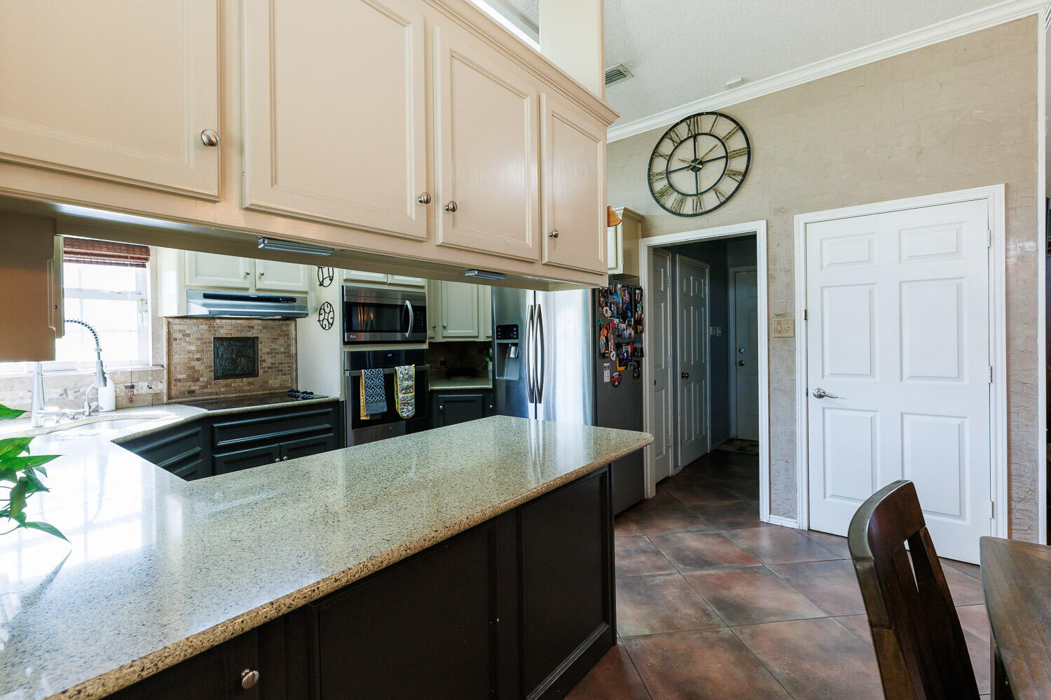 7323 74th Street Lubbock, TX 79424 - Photo 17 of 62 Kitchen