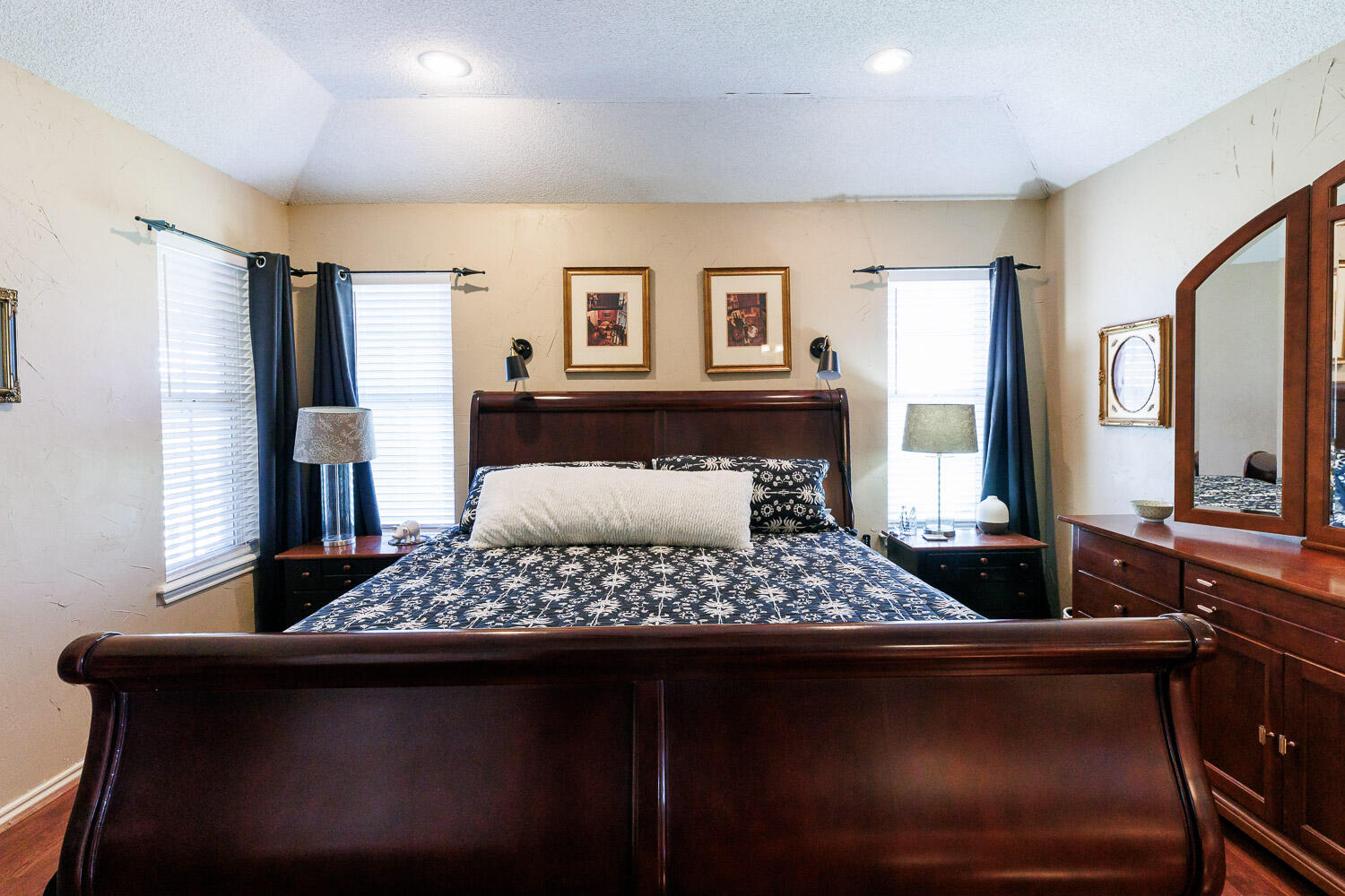 7323 74th Street Lubbock, TX 79424 - Photo 29 of 62 Primary Bedroom