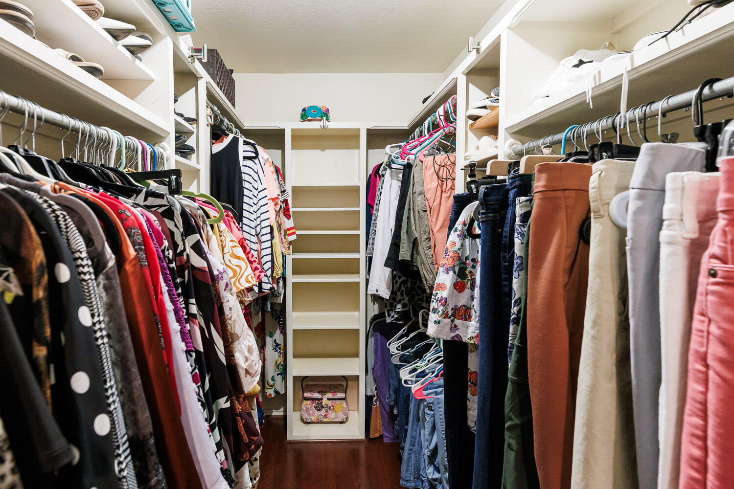 7323 74th Street Lubbock, TX 79424 - Photo 37 of 62 Primary Closet