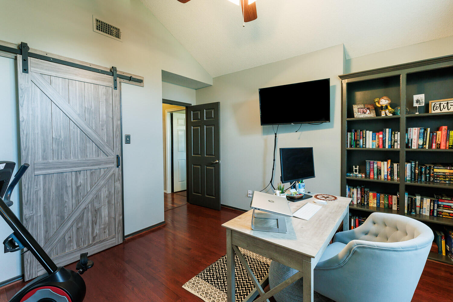 7323 74th Street Lubbock, TX 79424 - Photo 39 of 62 Second Bedroom