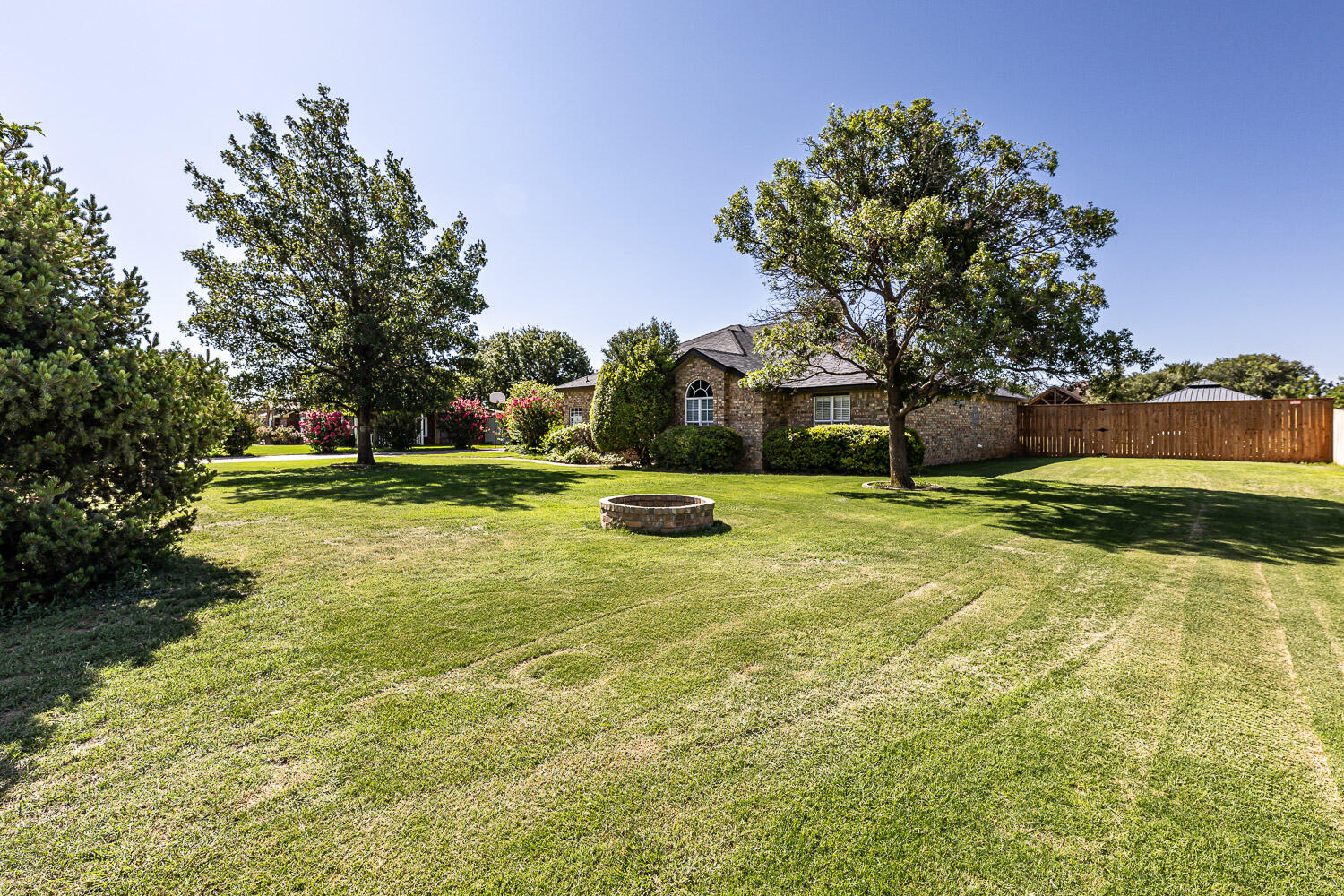 7323 74th Street Lubbock, TX 79424 - Photo 6 of 62 Front Exterior