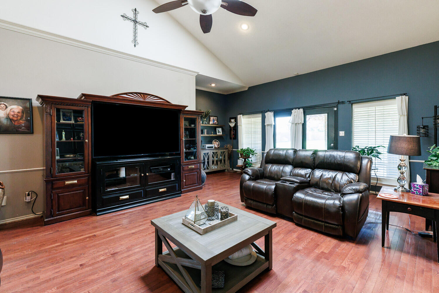 7323 74th Street Lubbock, TX 79424 - Photo 9 of 62 Living Area