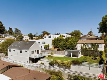 $1,549,000 | 2112 Duane Street, Los Angeles, CA 90039