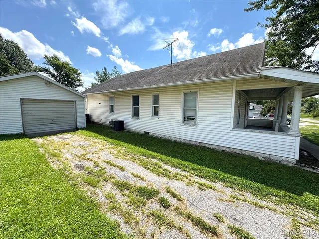 $59,000 | 306 Mc Kinley Avenue, Ewing, MO 63440
