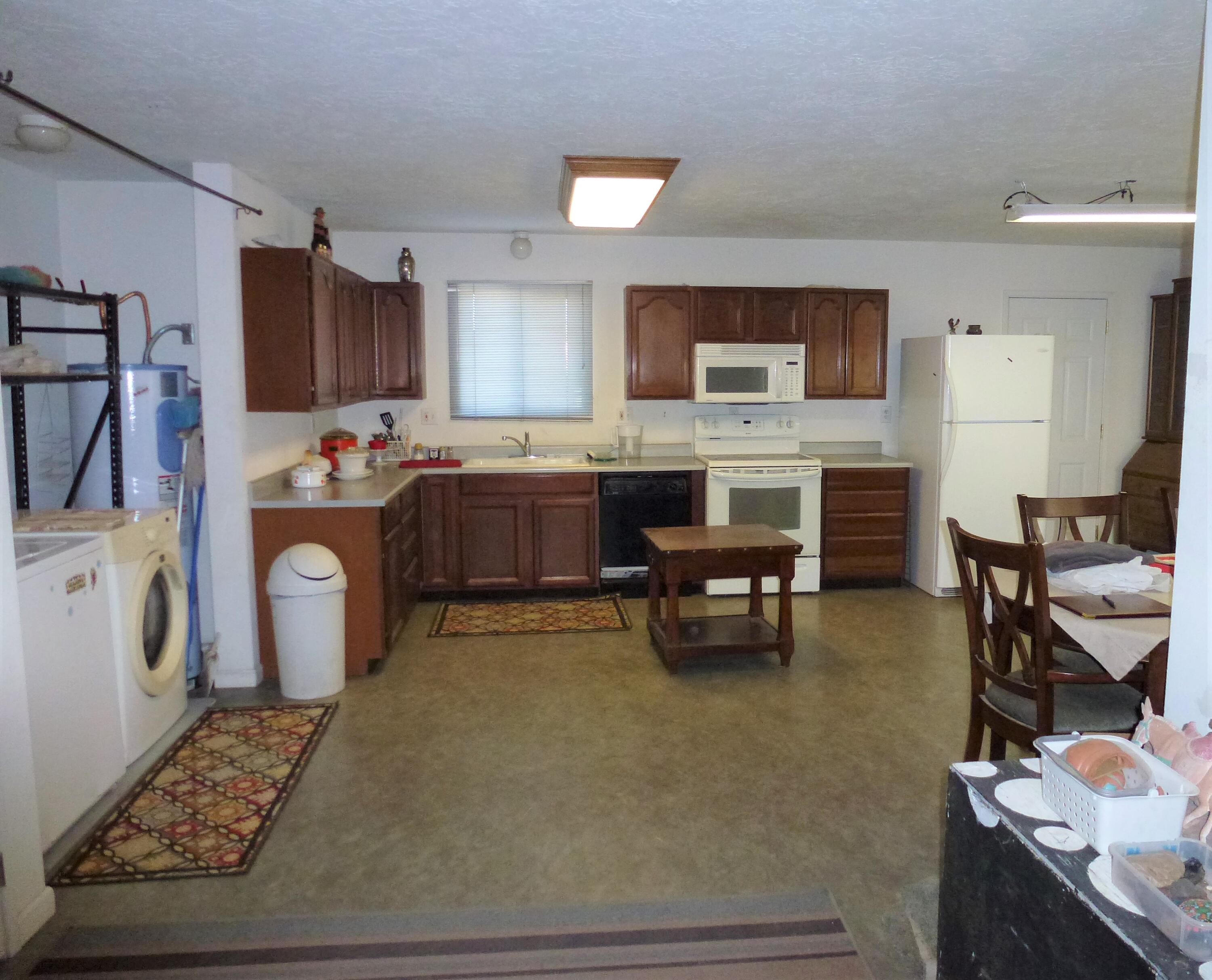 402 Punkin Center Road Bieber, CA 96009 - Photo 6 of 20 Kitchen Laundry 2