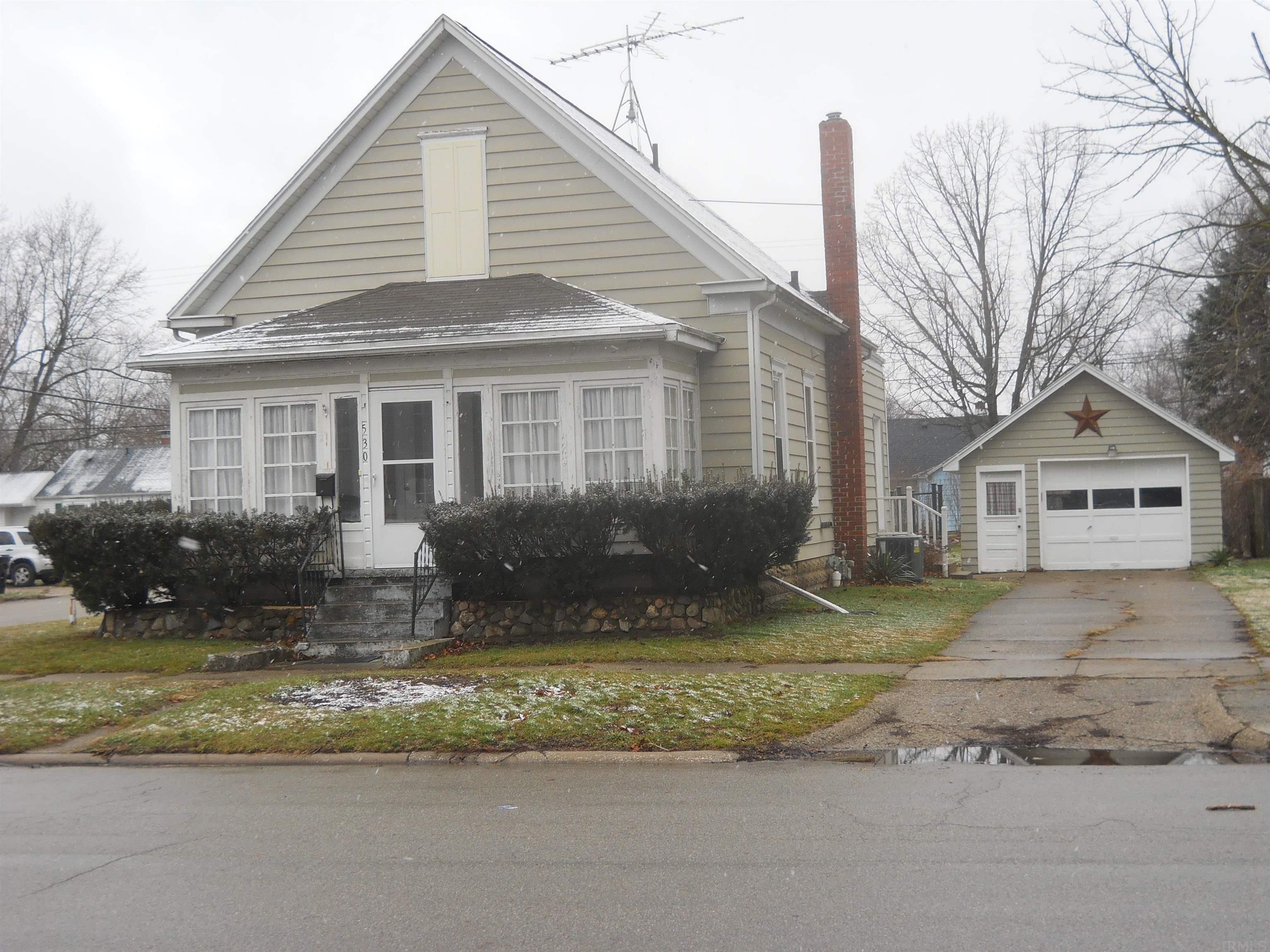530 Fulton Avenue Rochester, IN 46975 - Photo 1 of 1