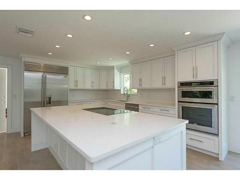 1 West Riverside Drive Jupiter, FL 33469 - Photo 14 of 30 Kitchen.