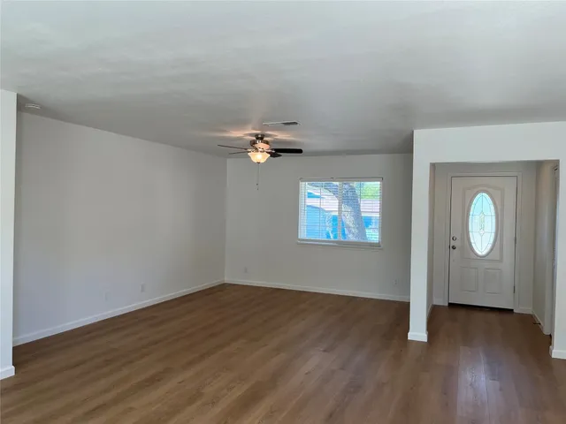 $2,300 | 1502 Stokes Street, San Marcos, TX 78666