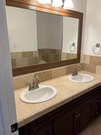 $2,300 | 1502 Stokes Street, San Marcos, TX 78666