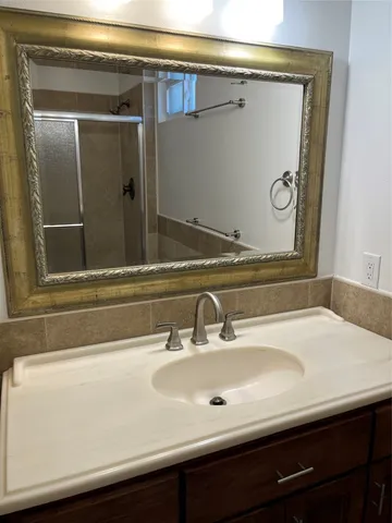 $2,300 | 1502 Stokes Street, San Marcos, TX 78666