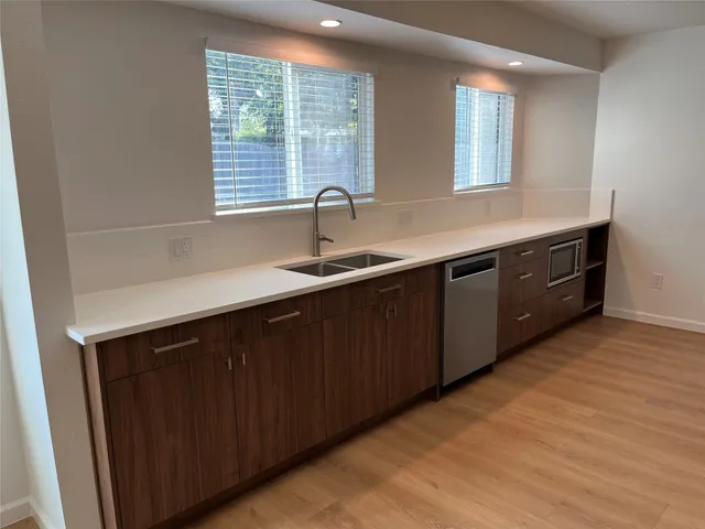 $2,300 | 1502 Stokes Street, San Marcos, TX 78666