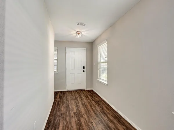 $1,950 | 24038 Hay Iron Drive, Hockley, TX 77447