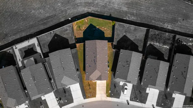 $1,800 | 2737 Green Finch, New Braunfels, TX 78130