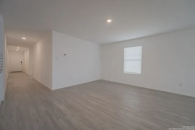 $1,800 | 2737 Green Finch, New Braunfels, TX 78130