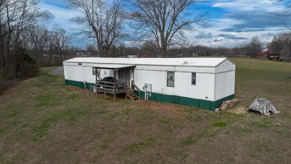 $6,999,999 | 1652 Highway 31W, Goodlettsville, TN 37072