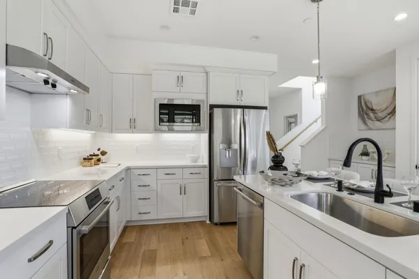$2,038,888 | Undisclosed Address, Mountain View, CA 94043