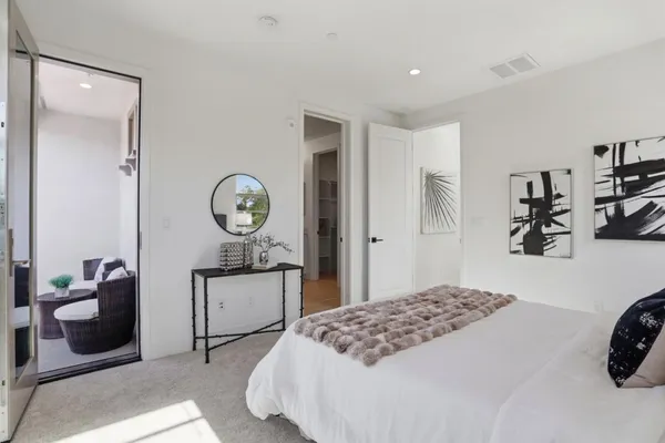 $2,038,888 | Undisclosed Address, Mountain View, CA 94043