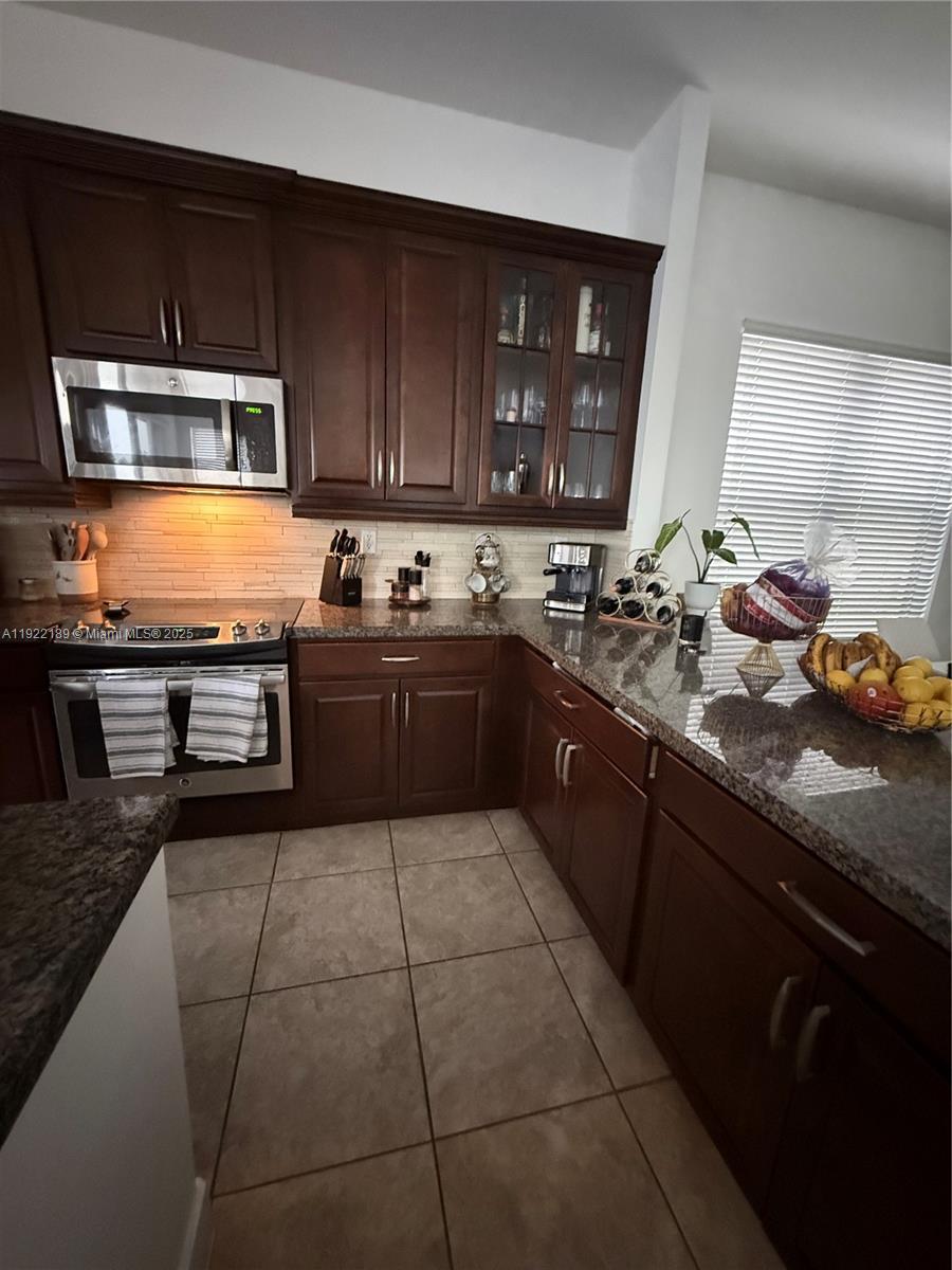 9823 West 34th Lane, Unit 9823 Hialeah, FL 33018 - Photo 11 of 61