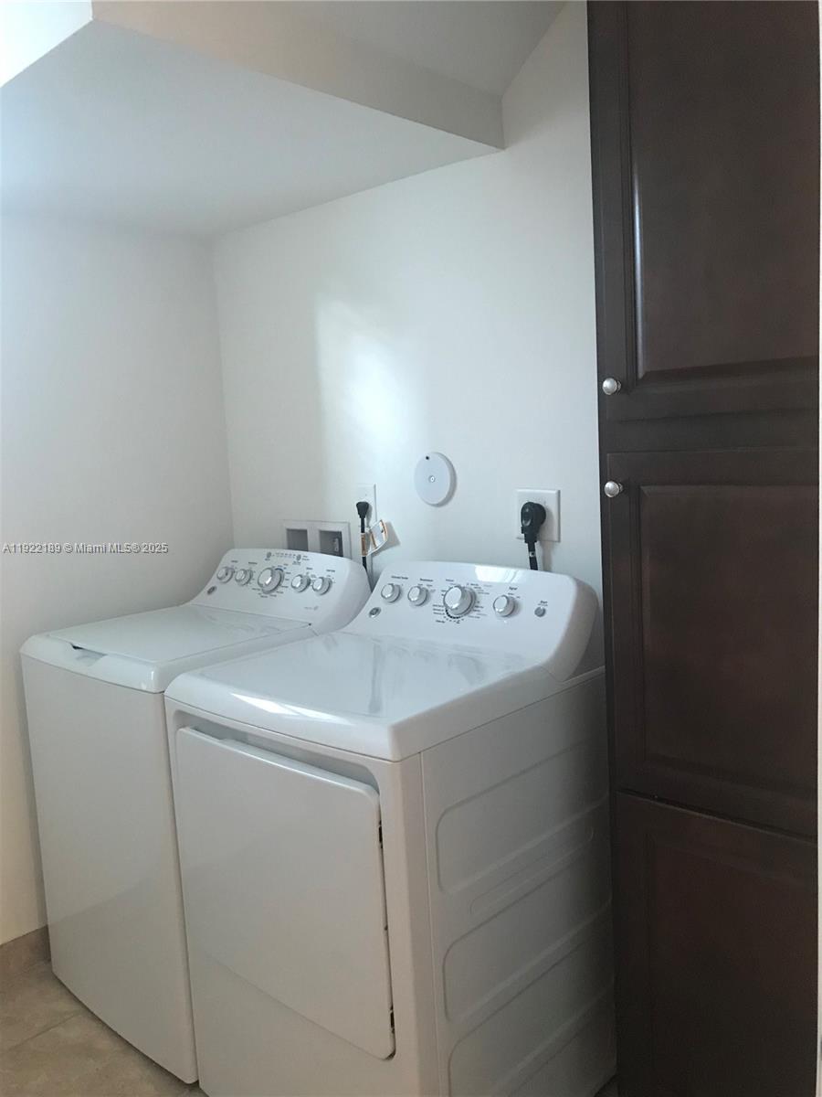 9823 West 34th Lane, Unit 9823 Hialeah, FL 33018 - Photo 18 of 61