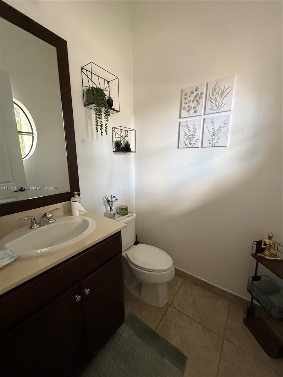 9823 West 34th Lane, Unit 9823 Hialeah, FL 33018 - Photo 32 of 61