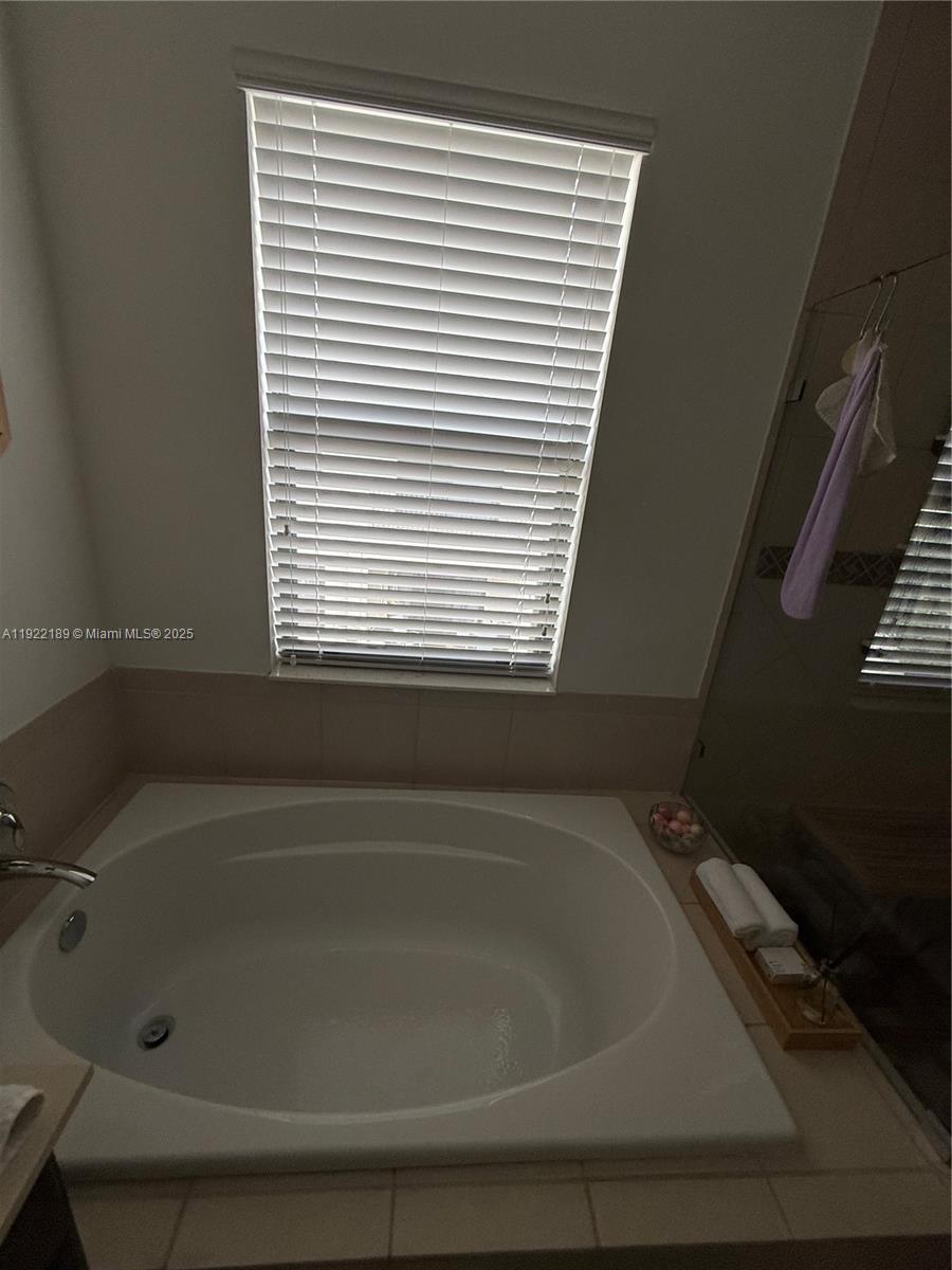 9823 West 34th Lane, Unit 9823 Hialeah, FL 33018 - Photo 39 of 61