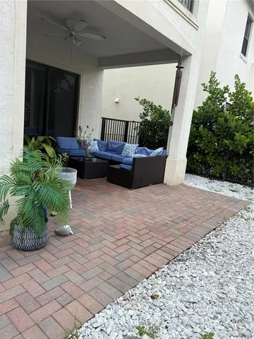 $4,000 | 9823 West 34th Lane, Unit 9823, Hialeah, FL 33018