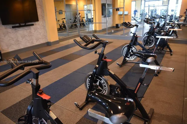 $4,000 | 9823 West 34th Lane, Unit 9823, Hialeah, FL 33018