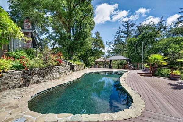 $2,500,000 | 2348 Mill Creek Lane, Healdsburg, CA 95448